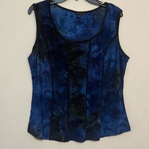 perfect condition and super elegant